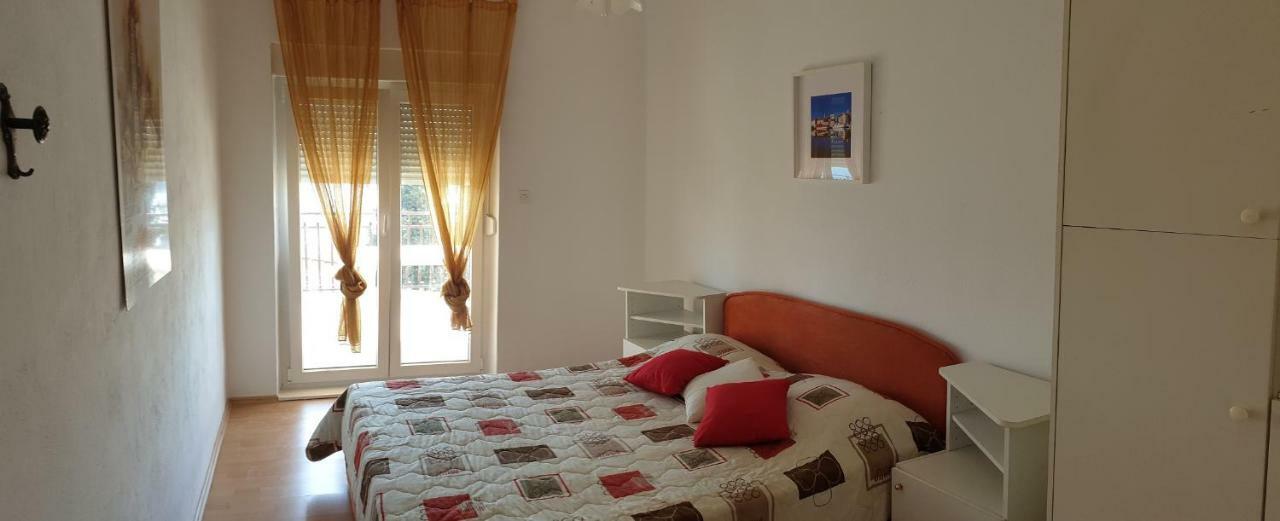 Maiden Apartments Traù Esterno foto